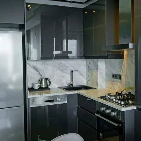 Four Views & * Istambul