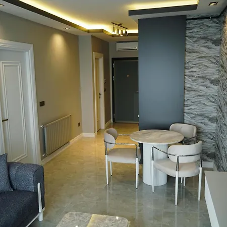 Aparthotel Four Views & Istanbul