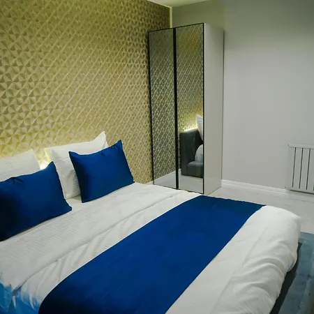 Four Views & * Istambul