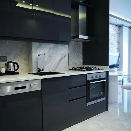 Apart-hotel Four Views & *