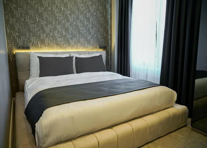 Four Views & Aparthotel *