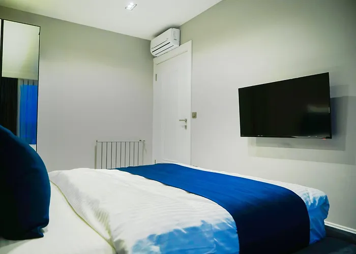 Four Views & Aparthotel *