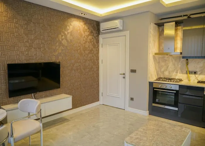 Four Views & Aparthotel