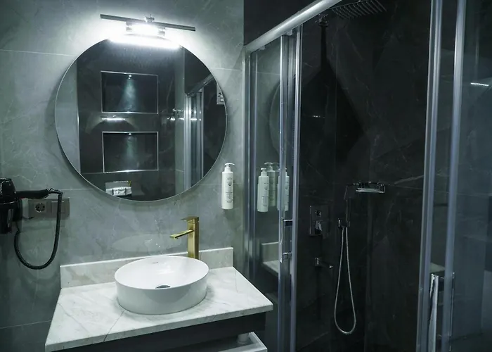 Four Views & Aparthotel