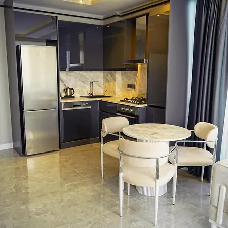 Four Views & Stambuł