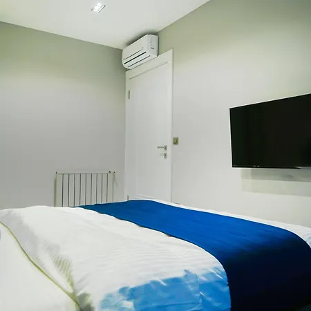 Four Views & Hotel apartamentowy *