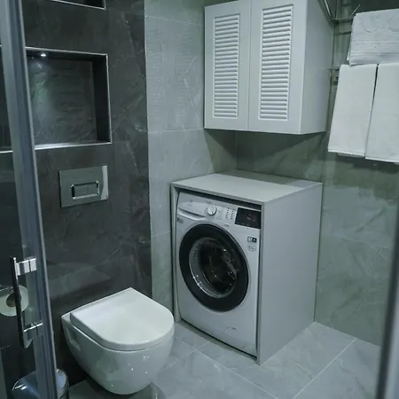 Hotel apartamentowy Four Views &